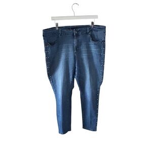 Catherine Malandrino Womn's Size 18W Stretchy Studded Skinny Jeans